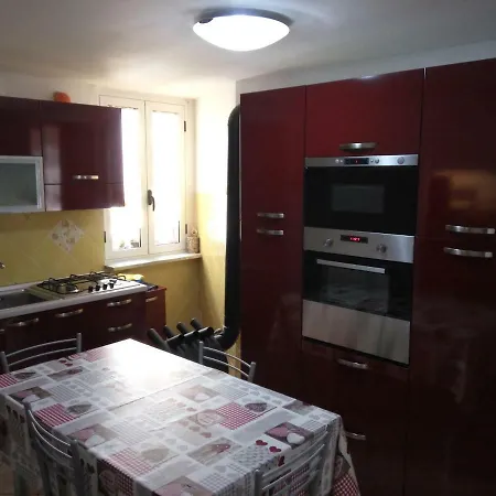 31 Piazza Bernardo Tanucci 아파트 스티아