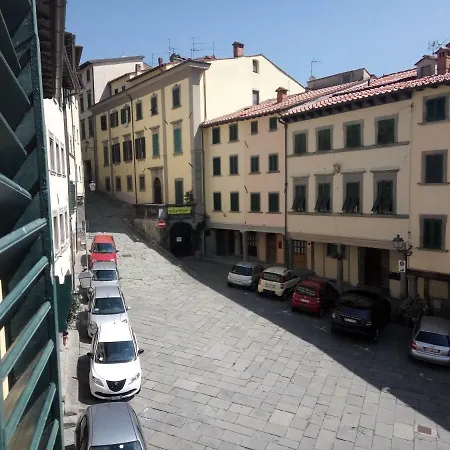 31 Piazza Bernardo Tanucci 아파트